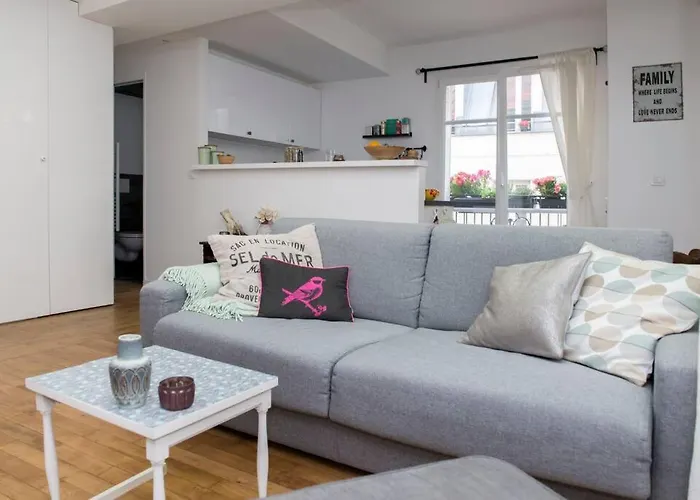 Beautiful In Heart Of 2nd * Париж