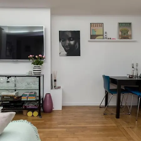 Beautiful In Heart Of 2nd شقة *